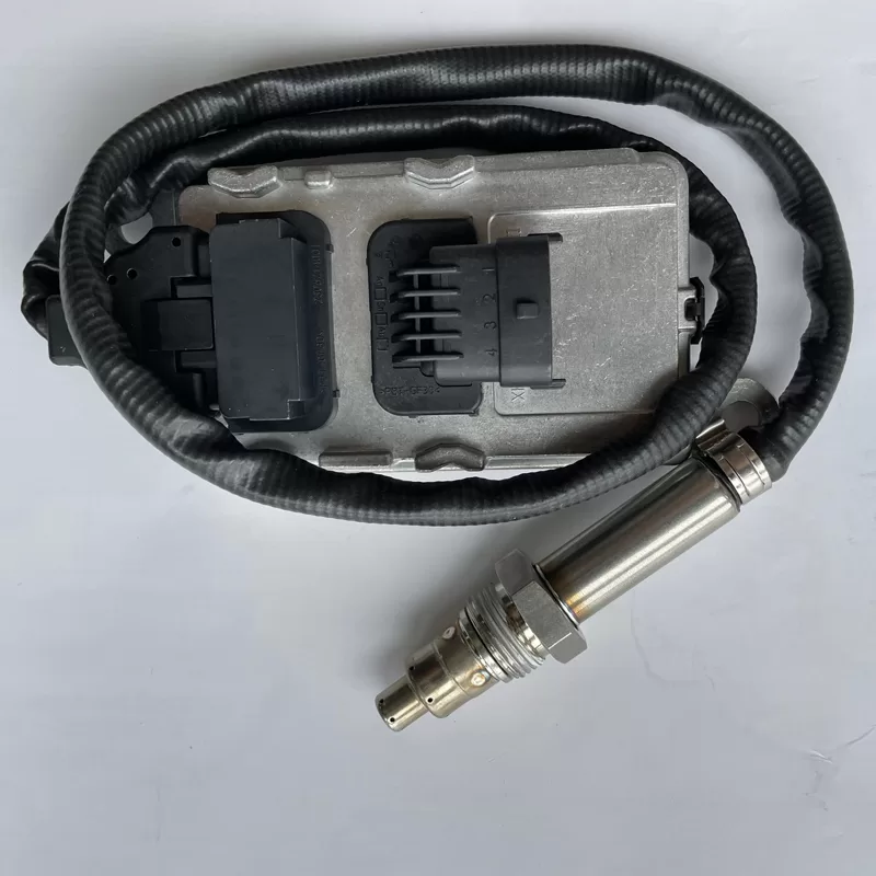 Best Volvo Renault NOx Sensor 22827993 5WK97371 24V supplier